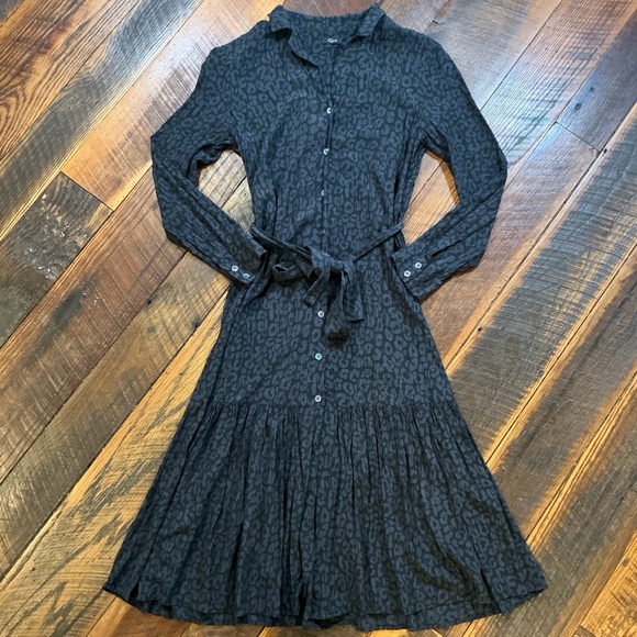 Rails Beatrice Dress in Charcoal Batik Cheetah Midi Shirt Dress Medium - Picture 5 of 11